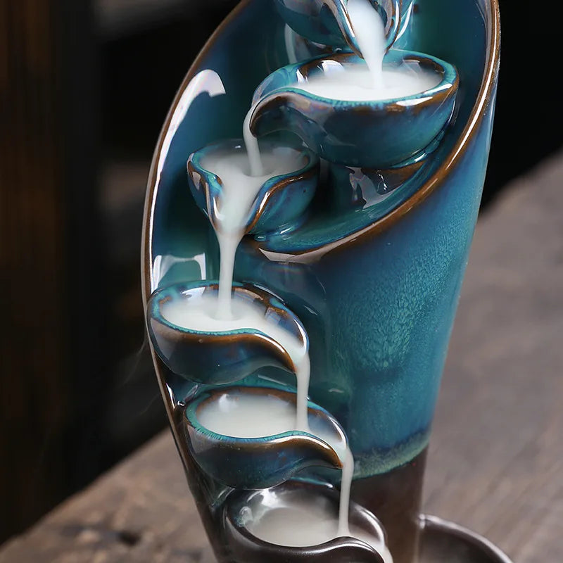 Powrót dymiącego wodospadu