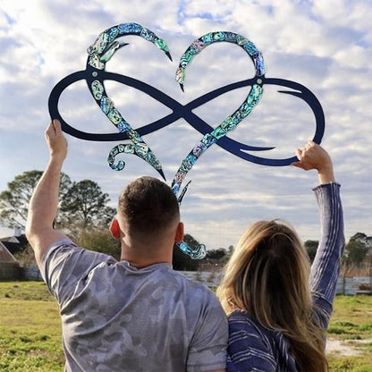 Żelazna Dekoracja Ścienna z Nieskończonym Sercem