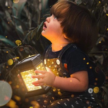 Solarna Latarnia LED Z Lampkami Na Przewodzie – Dekoracyjna Lampa Ogrodowa Do Użytku Zewnętrznego I Na Taras