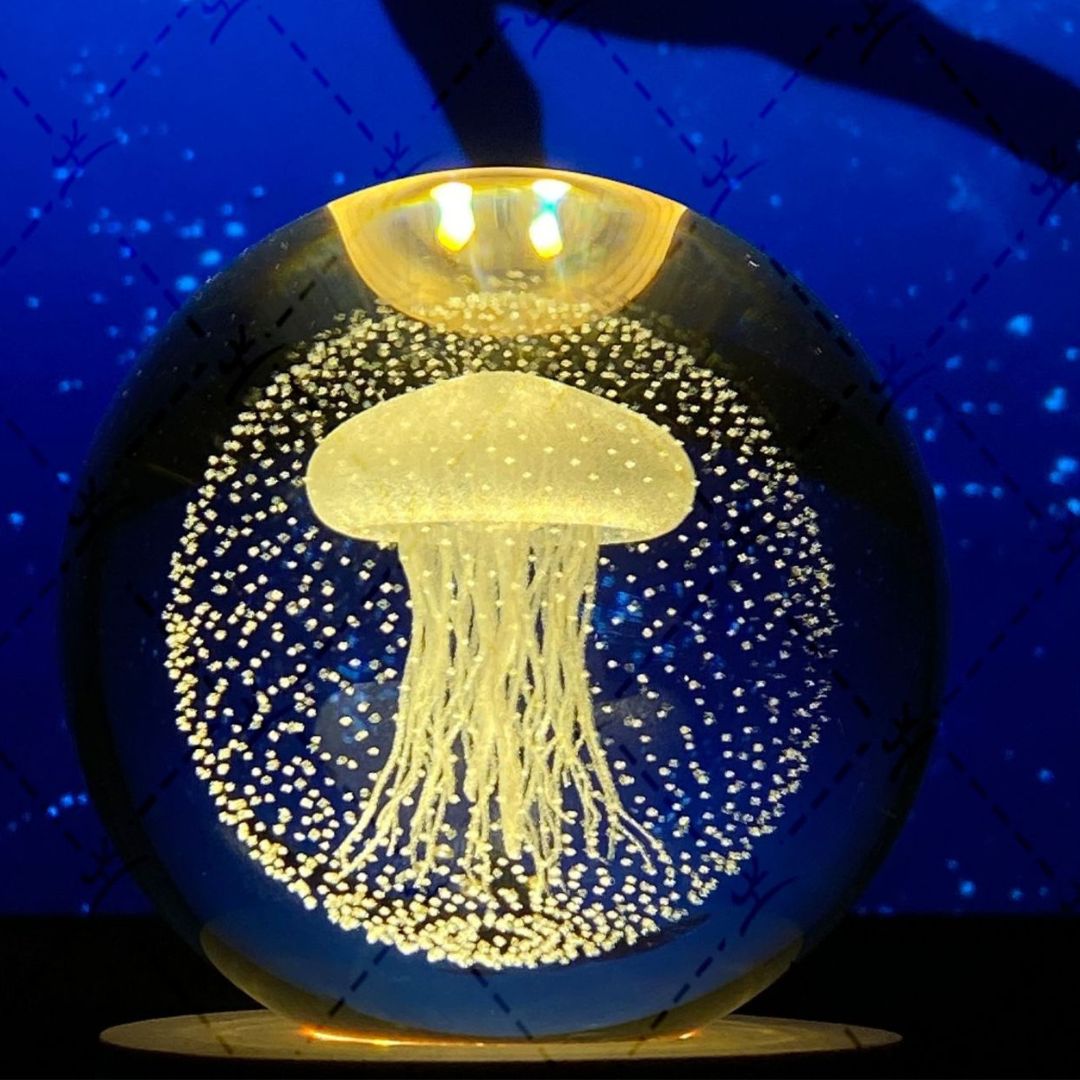 Kryształowa Kula z Podświetlanym Księżycem