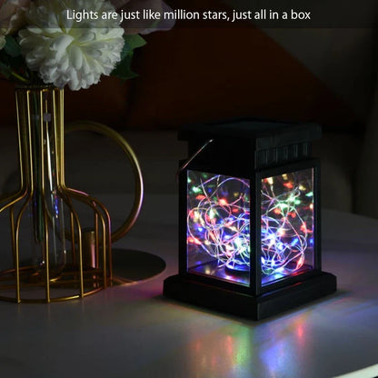 Solarna Latarnia LED Z Lampkami Na Przewodzie – Dekoracyjna Lampa Ogrodowa Do Użytku Zewnętrznego I Na Taras