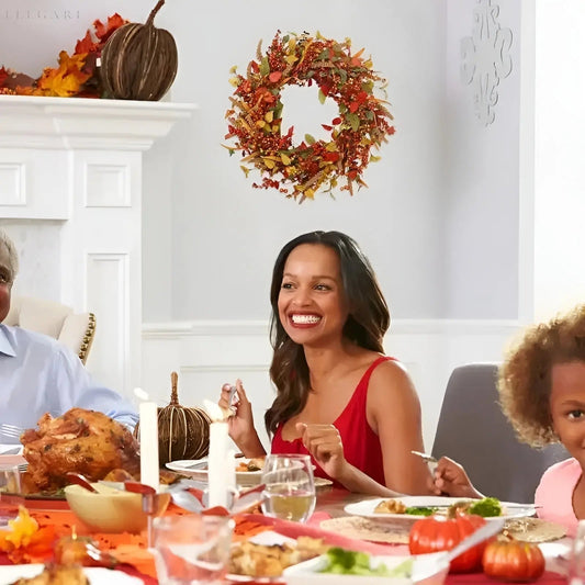 Jesienny Wianek Ścienny z Rattanu z Jagodami i Liśćmi