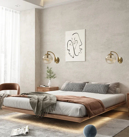 Elegancka Lampa Ścienna z Szklanym Wzorem