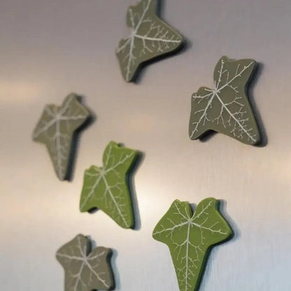 Projektowy Magnes na Lodówkę z Bluszczem