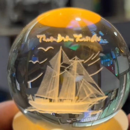 Kryształowa Kula z Podświetlanym Księżycem