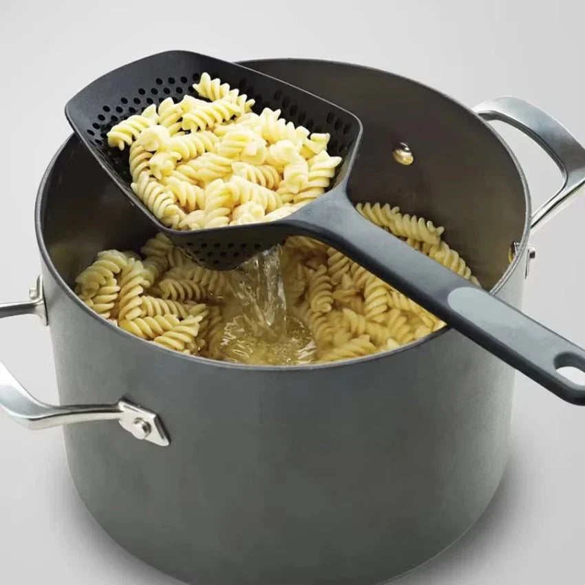 Duża Łyżka Kuchennna z PP Do Odcedzania Warzyw – Praktyczna Łyżka Cedzakowa Do Kuchni