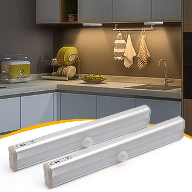 Bezprzewodowa lampa LED z czujnikiem ruchu