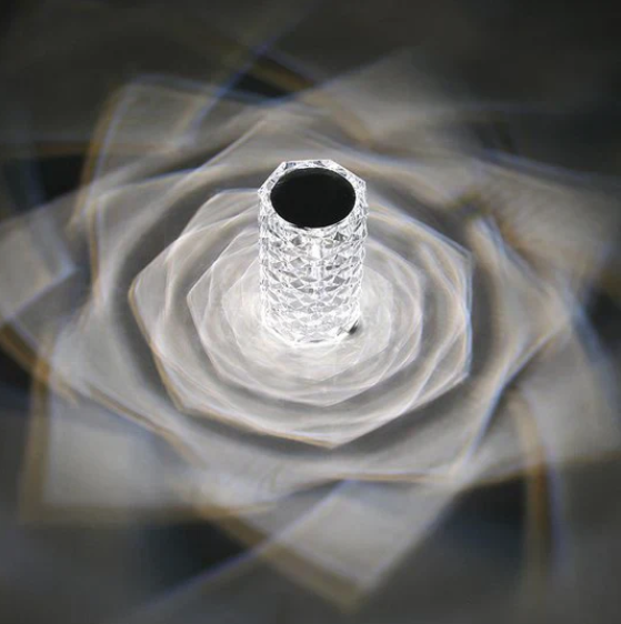 Lampa LED w Kryształowym Designie