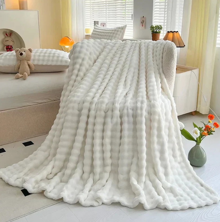 Luksusowy koc z polaru z wypukłą strukturą