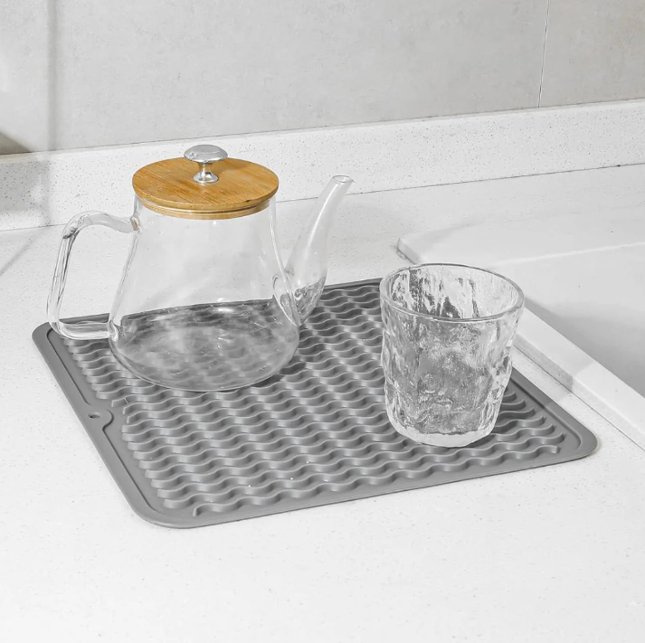 Trwała silikonowa mata na krople - uniwersalne zastosowanie i odporność na wysoką temperaturę