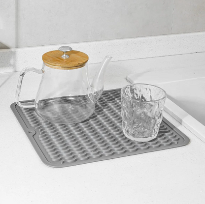 Trwała silikonowa mata na krople - uniwersalne zastosowanie i odporność na wysoką temperaturę