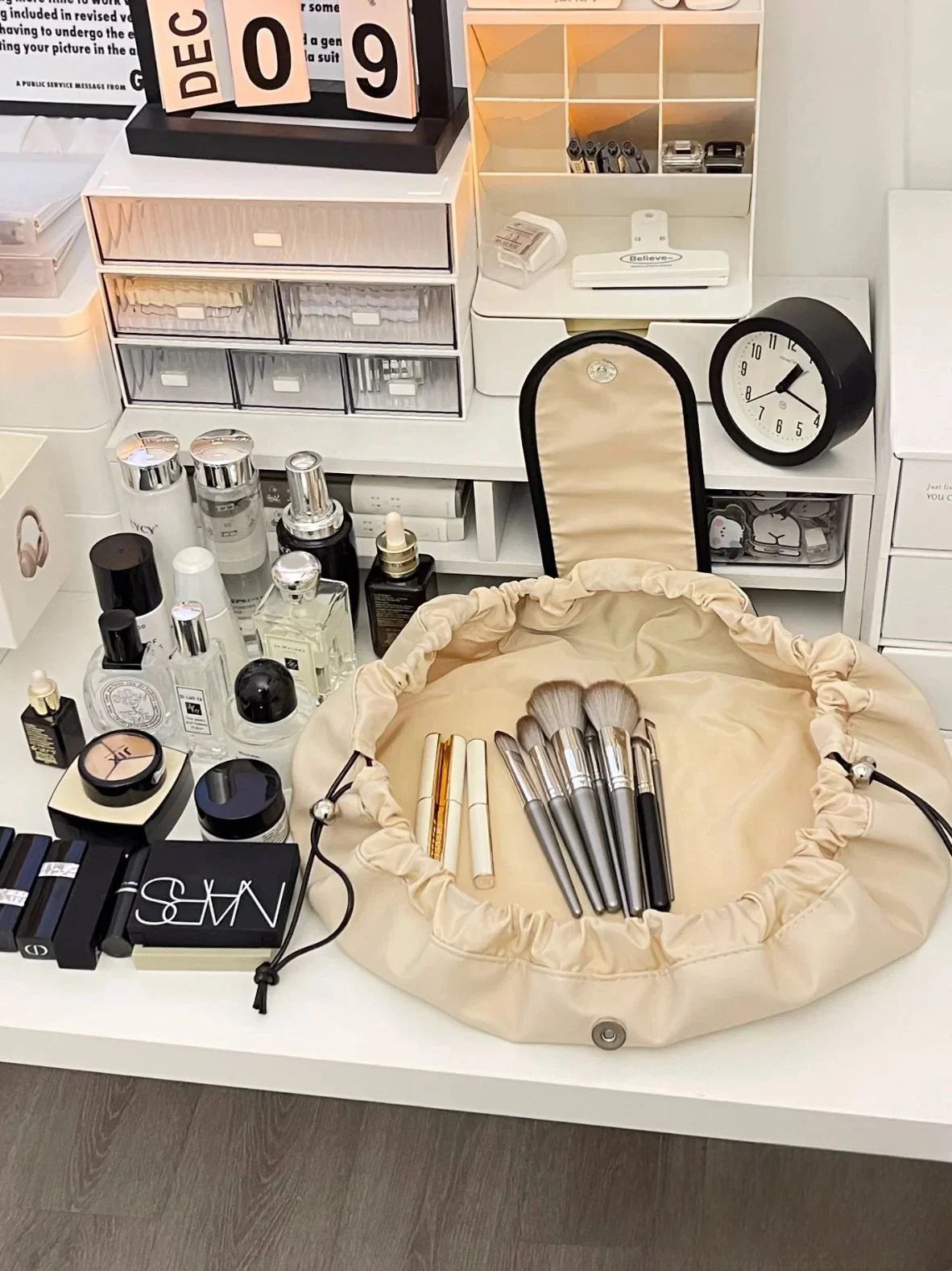 Wodoodporna Kosmetyczka z Dużą Przestrzenią do Przechowywania