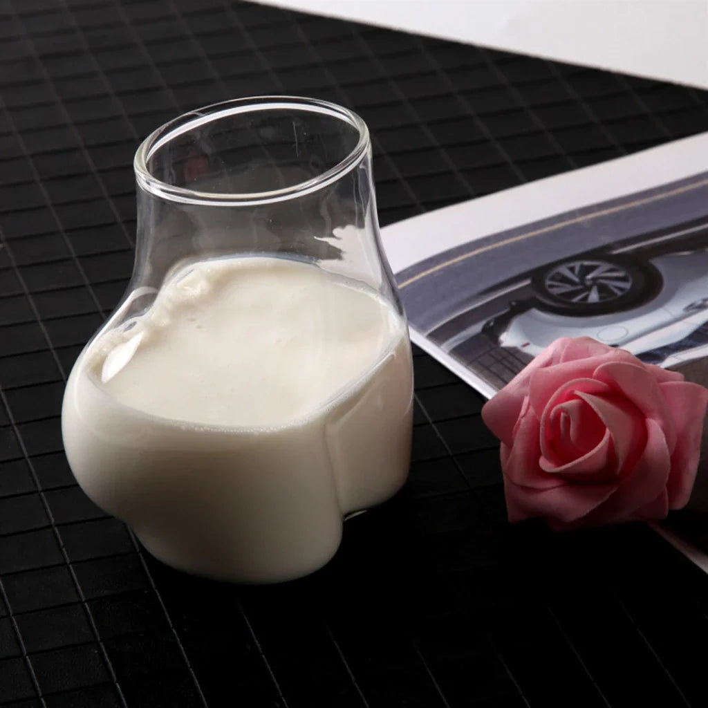 Elegancki Kieliszek z Kobiecymi Krągłościami